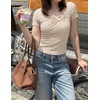 ZESICA Womens Summer Asymmetrical T Shirts 2026 Short Sleeve Ruched Slim Y2K Going Out Tops Dressy Casual Fashion Outfits(Sand)