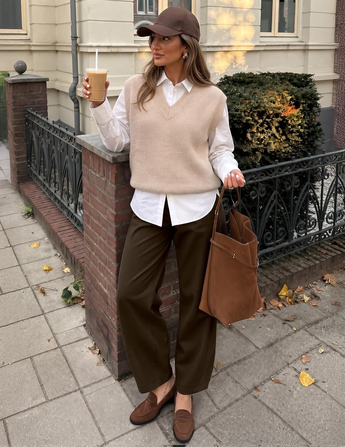 image:imageZESICA Womens Barrel Travel Pants with PocketsBrown