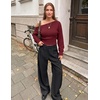 ZESICA Women’s Fall Off Shoulder Cinched Waist Cropped Sweaters Trendy(Wine)